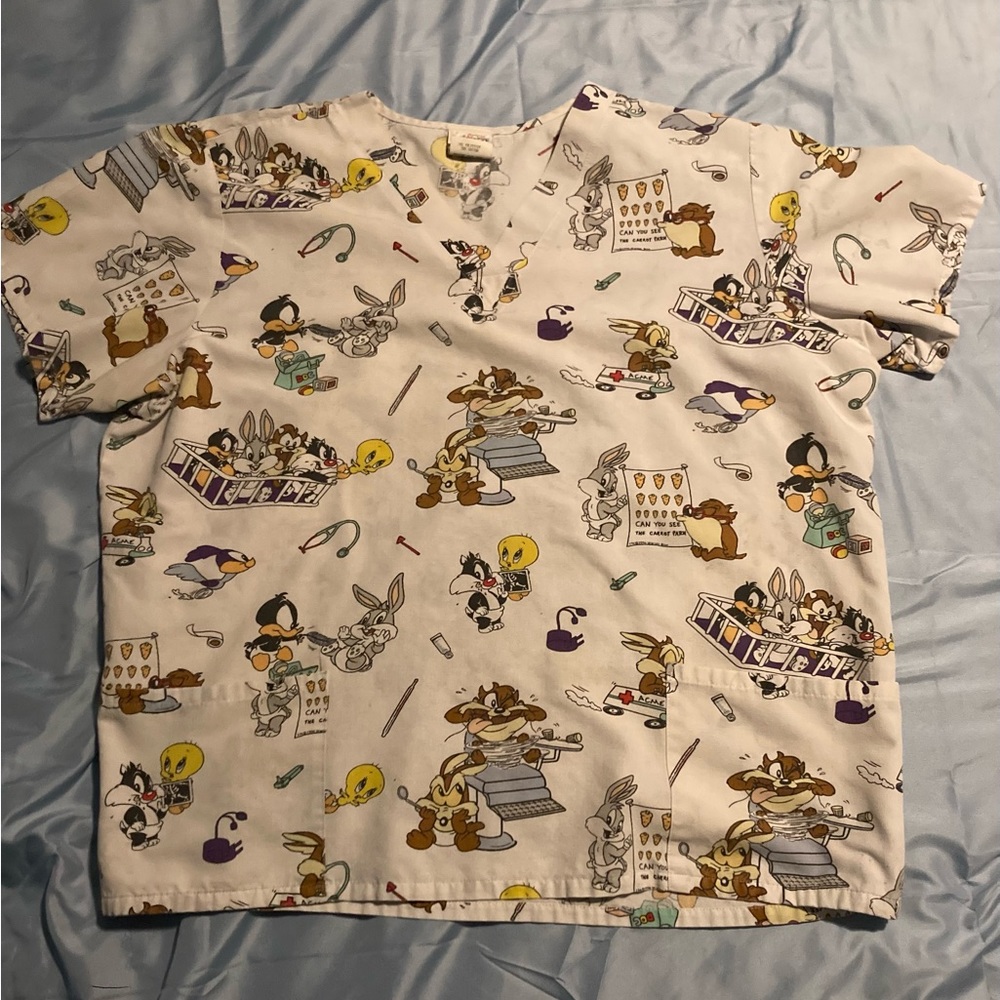 1996 vintage Looney Tunes XXL shirt